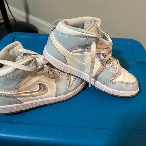 Used Kids Jordan’s